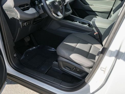 New 2026 Ford Explorer Active image 17