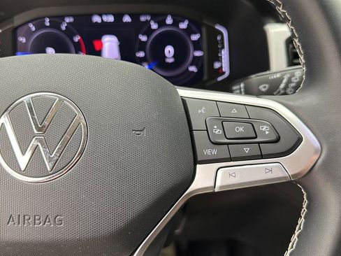 Used 2023 Volkswagen Atlas SE AWD/4WD image 19