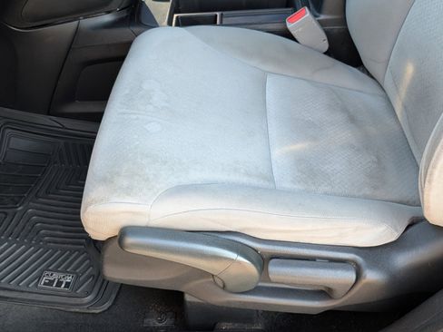 Used 2015 Honda CR-V LX image 12