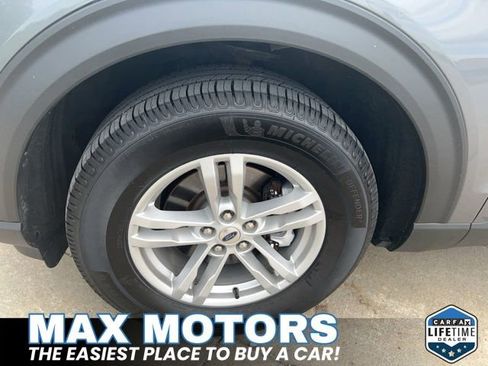 Used 2021 Ford Explorer XLT w/ Equipment Group 202A AWD/4WD image 10