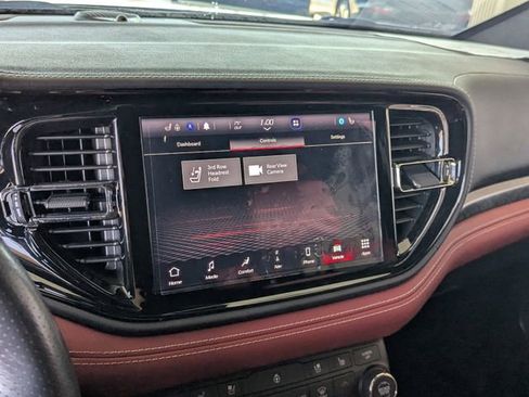 Used 2021 Dodge Durango SRT Hellcat w/ Premium Interior Group AWD/4WD image 26