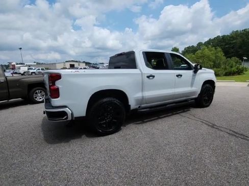 Certified 2025 Chevrolet Silverado 1500 Custom w/ Turbomax Blackout Package image 5