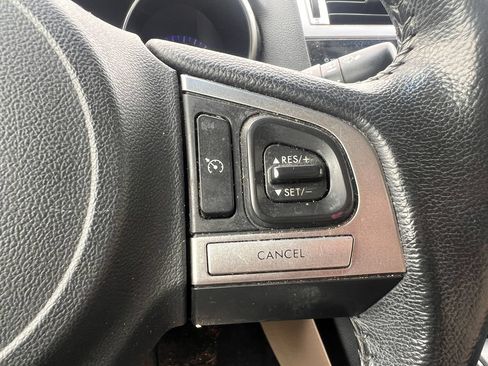 Used 2015 Subaru Outback 2.5i Limited AWD/4WD image 24