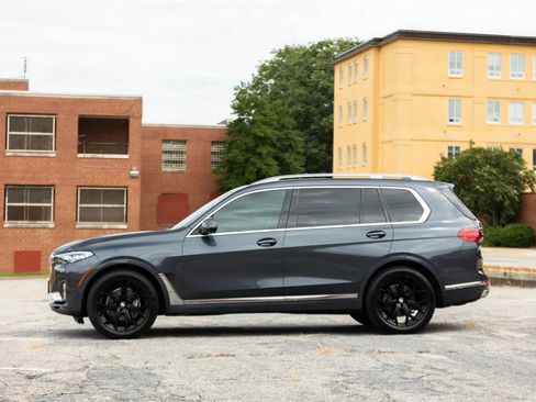 Used 2020 BMW X7 xDrive40i w/ Premium Package AWD/4WD image 12