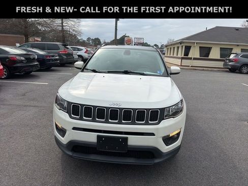 Used 2019 Jeep Compass Latitude w/ Popular Equipment Group image 9
