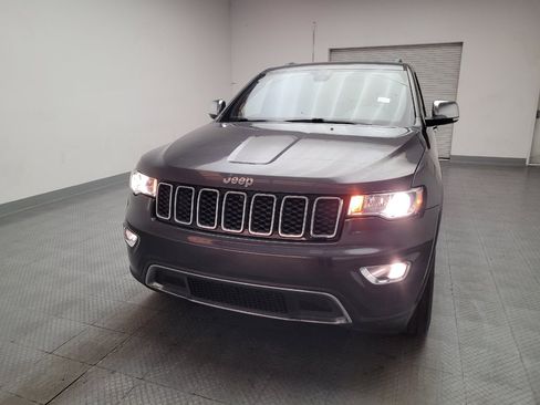Used 2018 Jeep Grand Cherokee Limited RWD image 15