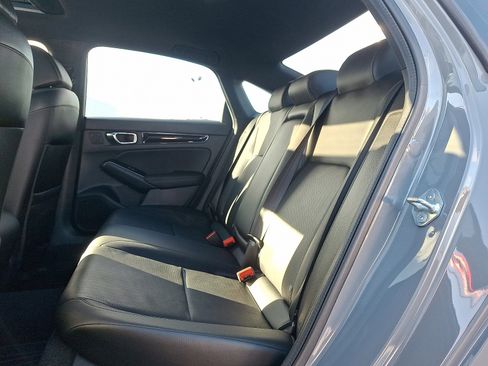 Used 2025 Honda Civic Sport image 10