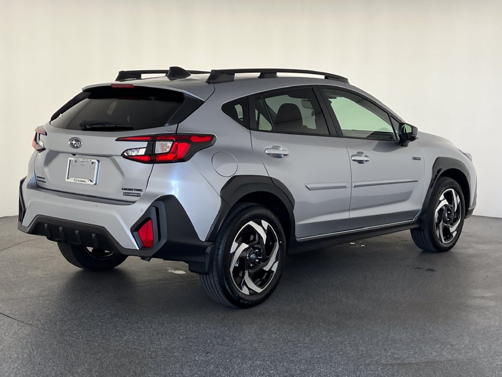 New 2026 Subaru Crosstrek 2.5i Limited w/ Crosstrek Mirror Package AWD/4WD image 4