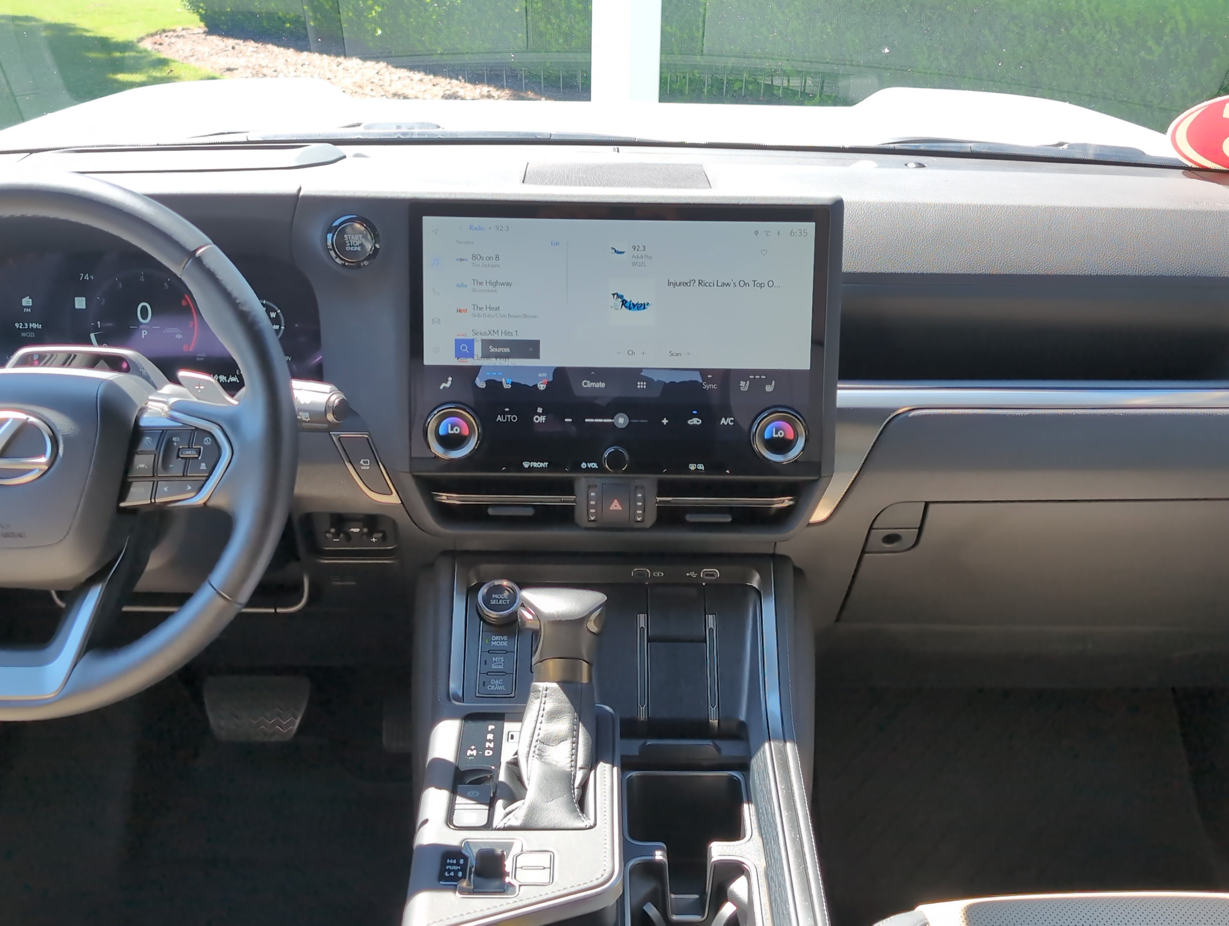Used 2025 Lexus GX 550 AWD/4WD image 30