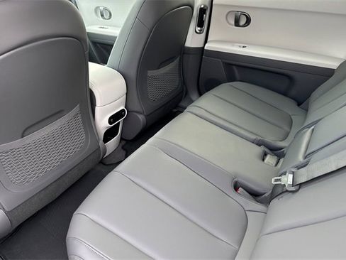 New 2026 Hyundai Ioniq 5 SEL image 12