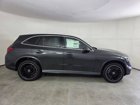New 2026 Mercedes-Benz GLC 300 image 3