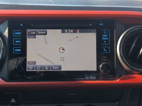 Certified 2019 Toyota Tacoma TRD Sport image 24