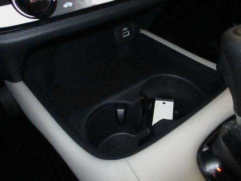 New 2026 Honda HR-V LX image 19