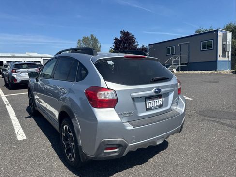 Used 2017 Subaru Crosstrek 2.0i Premium AWD/4WD image 7