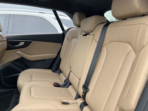 Used 2022 Audi Q8 Prestige image 33