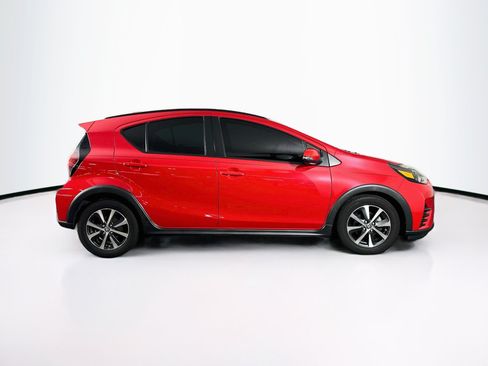 Used 2018 Toyota Prius C Two FWD image 10