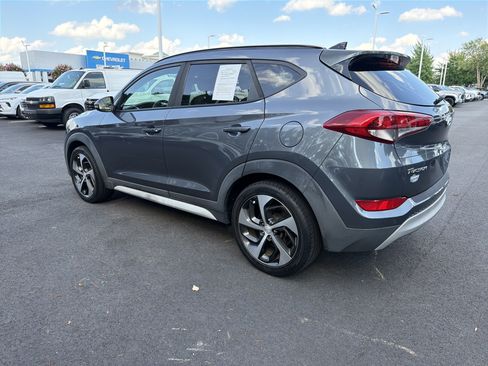 Used 2018 Hyundai Tucson Value w/ Cargo Package FWD image 8
