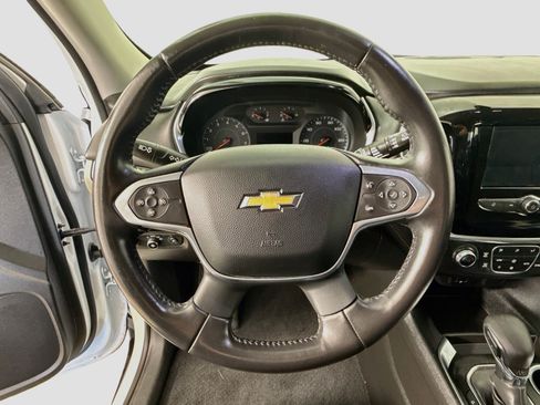 Used 2021 Chevrolet Traverse LT FWD image 13