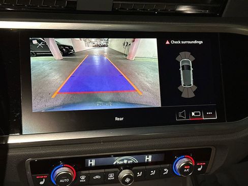 Used 2023 Audi Q3 2.0T Premium w/ Convenience Package image 26