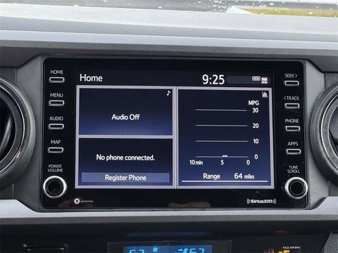 Used 2023 Toyota Tacoma TRD Off-Road image 3