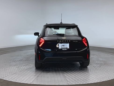 New 2026 MINI Cooper 2-Door Hardtop image 7