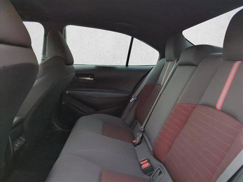 Used 2024 Toyota Corolla SE image 18