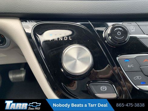 Used 2023 Chrysler Pacifica Touring-L FWD image 20