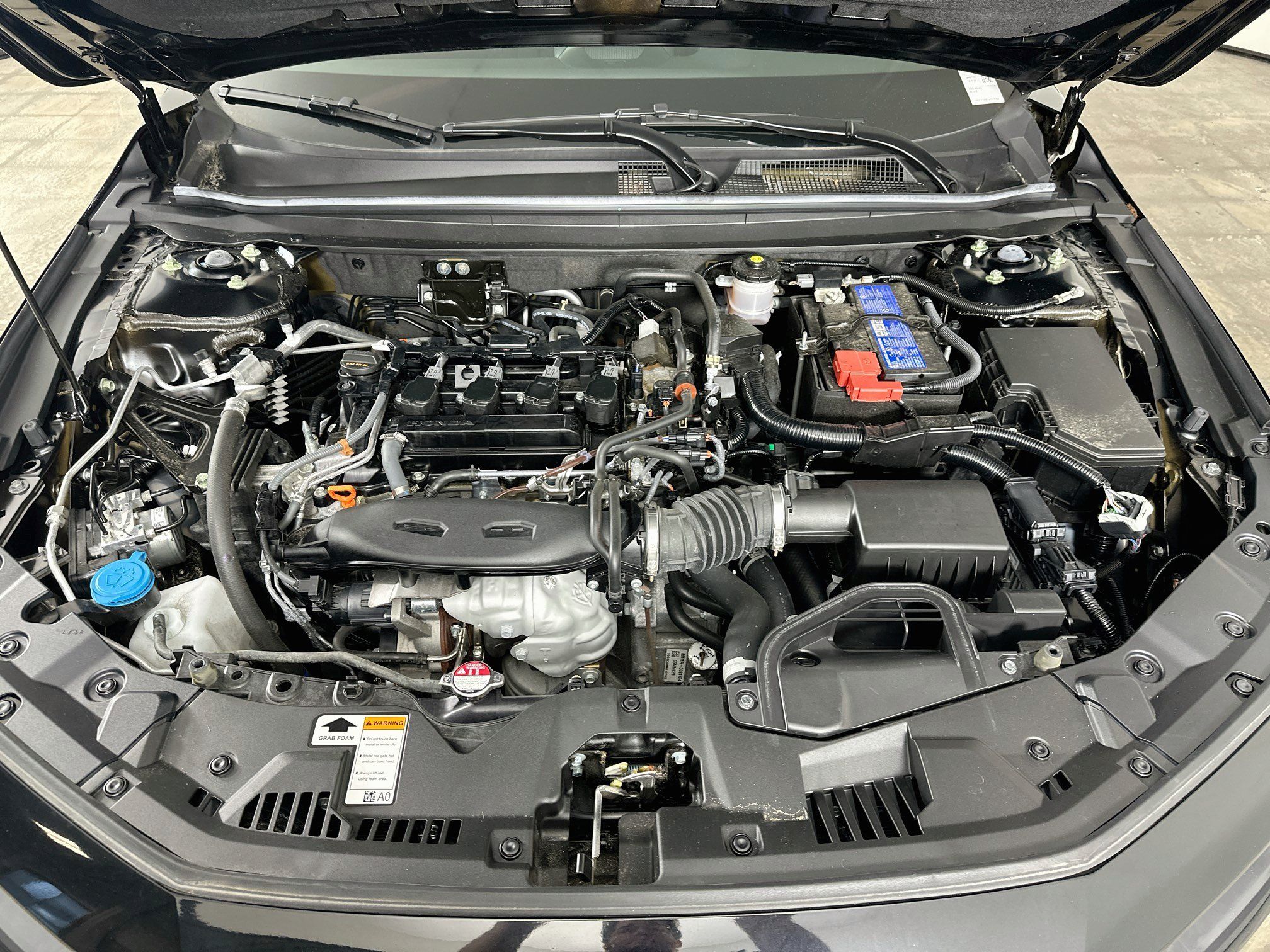 Used 2025 Honda Accord SE image 31