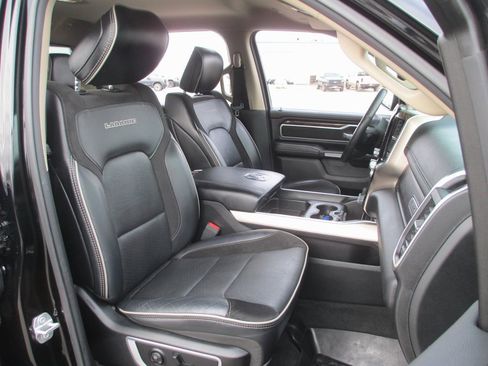 Used 2020 RAM 1500 Laramie image 21