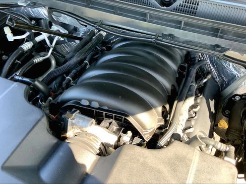 Used 2018 Chevrolet Silverado 1500 LTZ w/ Texas Edition AWD/4WD image 33