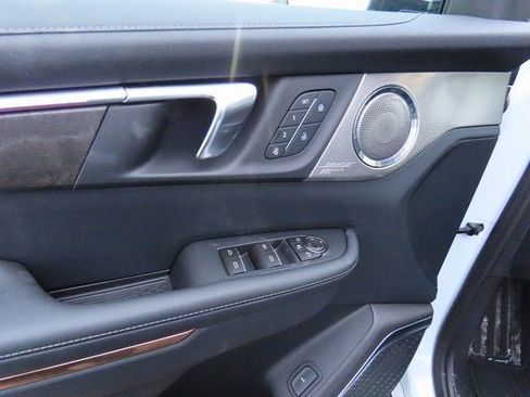 New 2026 Buick Enclave Avenir w/ Super Cruise Package AWD/4WD image 19