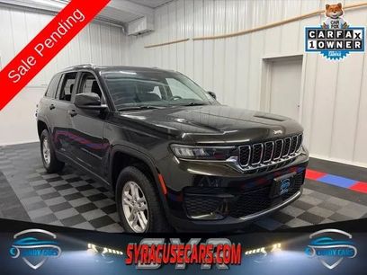 Used 2023 Jeep Grand Cherokee Laredo