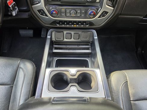 Used 2018 GMC Sierra 1500 SLT AWD/4WD image 14