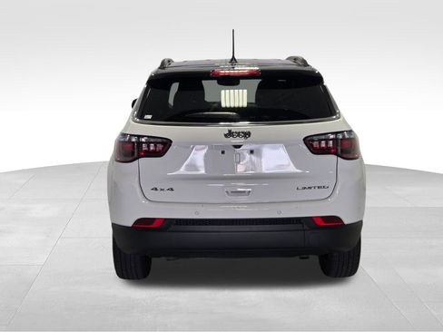 Certified 2025 Jeep Compass Limited AWD/4WD image 25