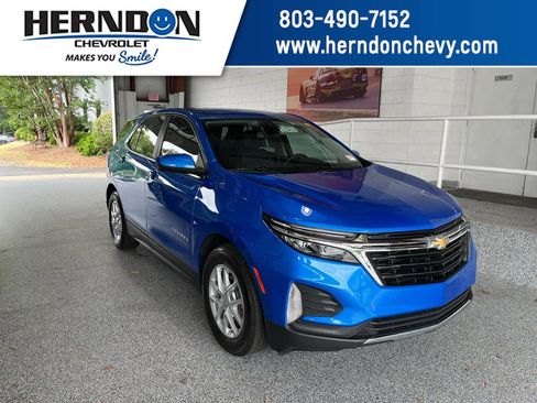 Used 2024 Chevrolet Equinox LT FWD image 1