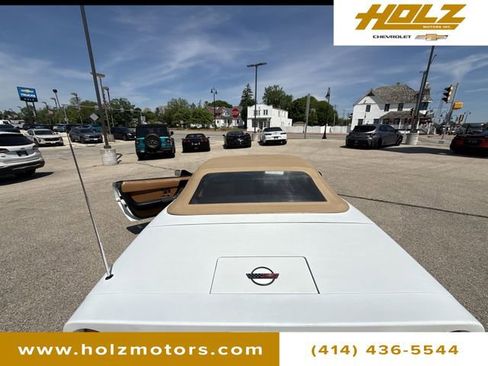 Used 1990 Chevrolet Corvette Convertible RWD image 21