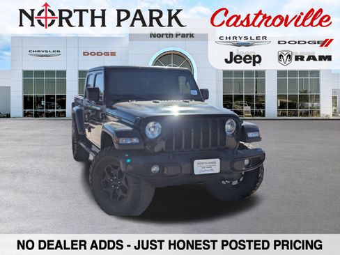 Used 2022 Jeep Gladiator Willys image 1