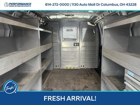 Used 2019 Chevrolet Express 3500 w/ Driver Convenience Package image 15