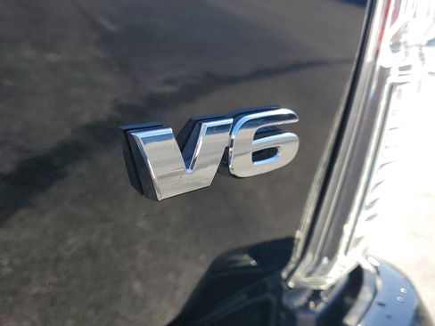 Certified 2023 Toyota Tacoma TRD Sport w/ Technology Package image 10