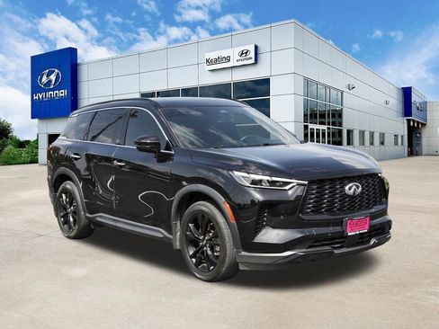 Used 2025 INFINITI QX60 Luxe w/ Black Edition FWD image 3
