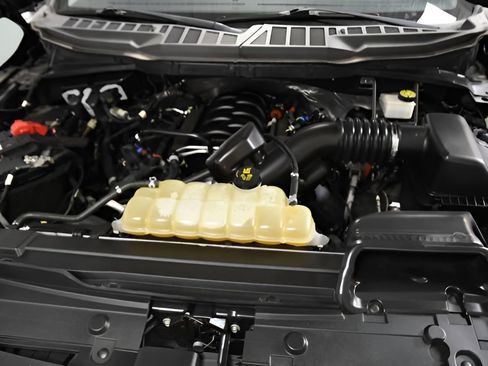 Used 2022 Ford F150 Lariat w/ Equipment Group 501A Mid image 19