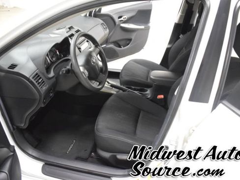 Used 2012 Toyota Corolla S FWD image 13