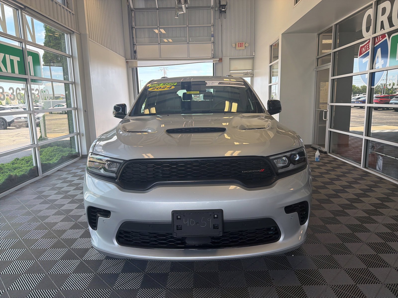 Used 2024 Dodge Durango R/T AWD/4WD image 2