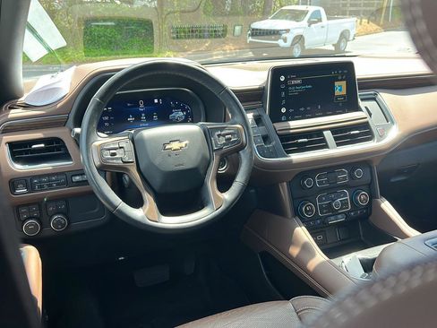 Used 2022 Chevrolet Tahoe High Country AWD/4WD image 20
