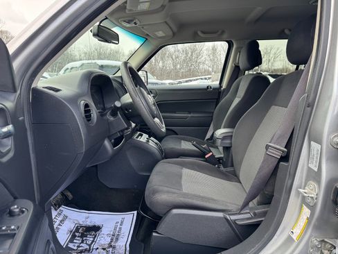 Used 2016 Jeep Patriot Sport w/ Power Value Group image 15