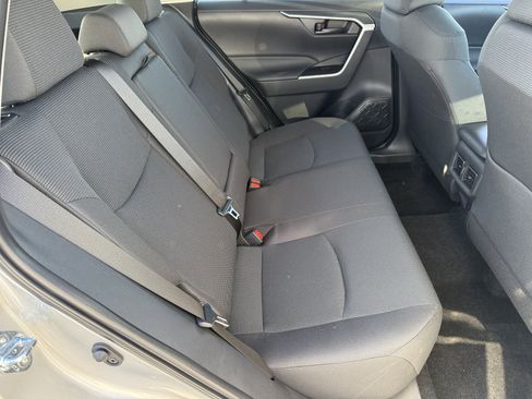 New 2025 Toyota RAV4 LE image 5