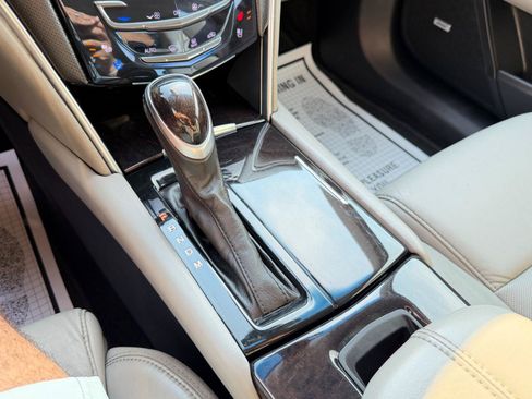 Used 2016 Cadillac XTS Luxury FWD image 28