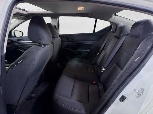Certified 2023 Nissan Altima 2.5 SV w/ SV Premium Package FWD image 22