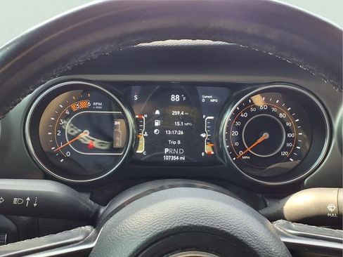Used 2022 Jeep Gladiator Sport AWD/4WD image 14