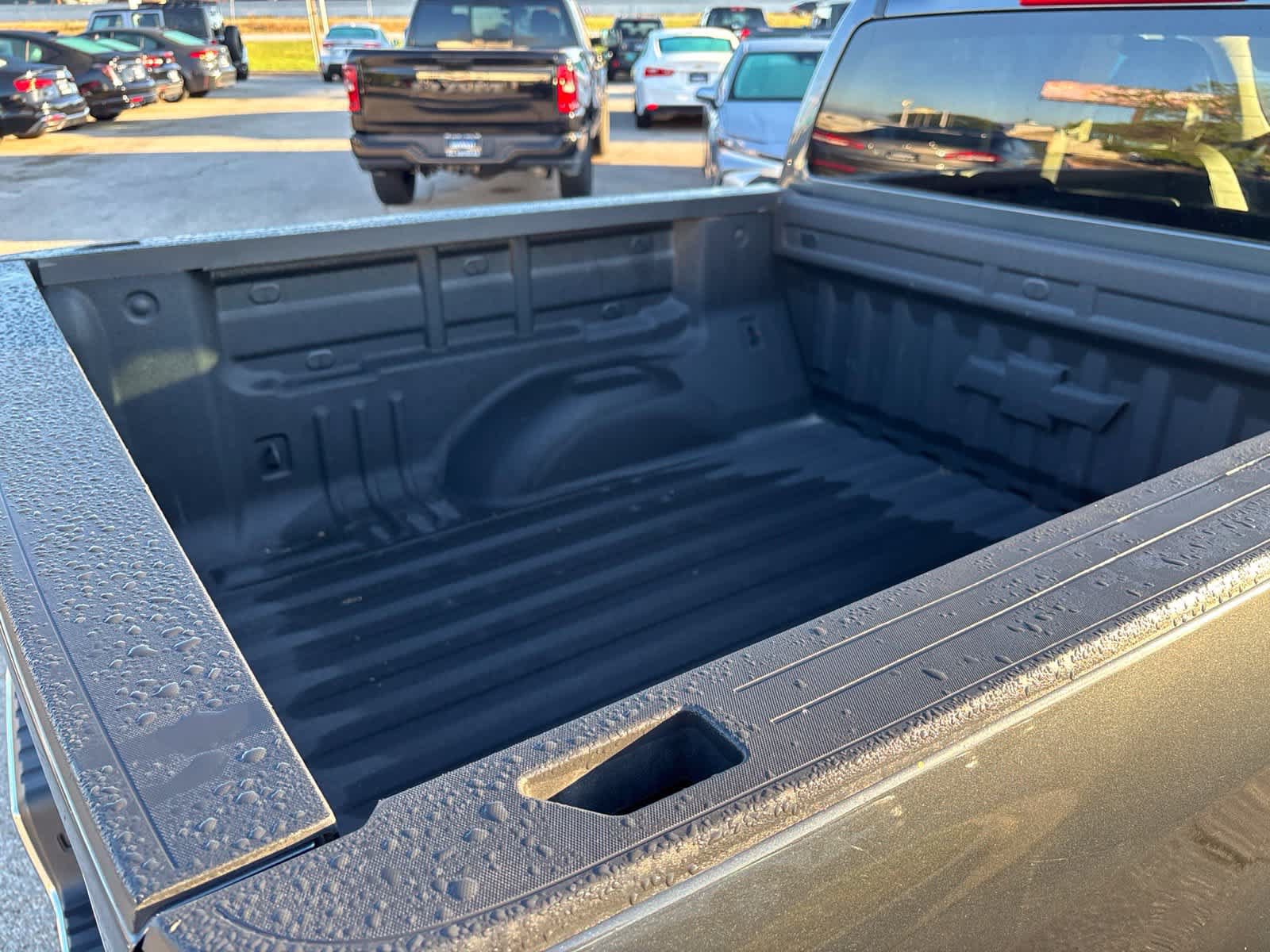 Used 2015 Chevrolet Colorado LT w/ Luxury Package RWD image 6